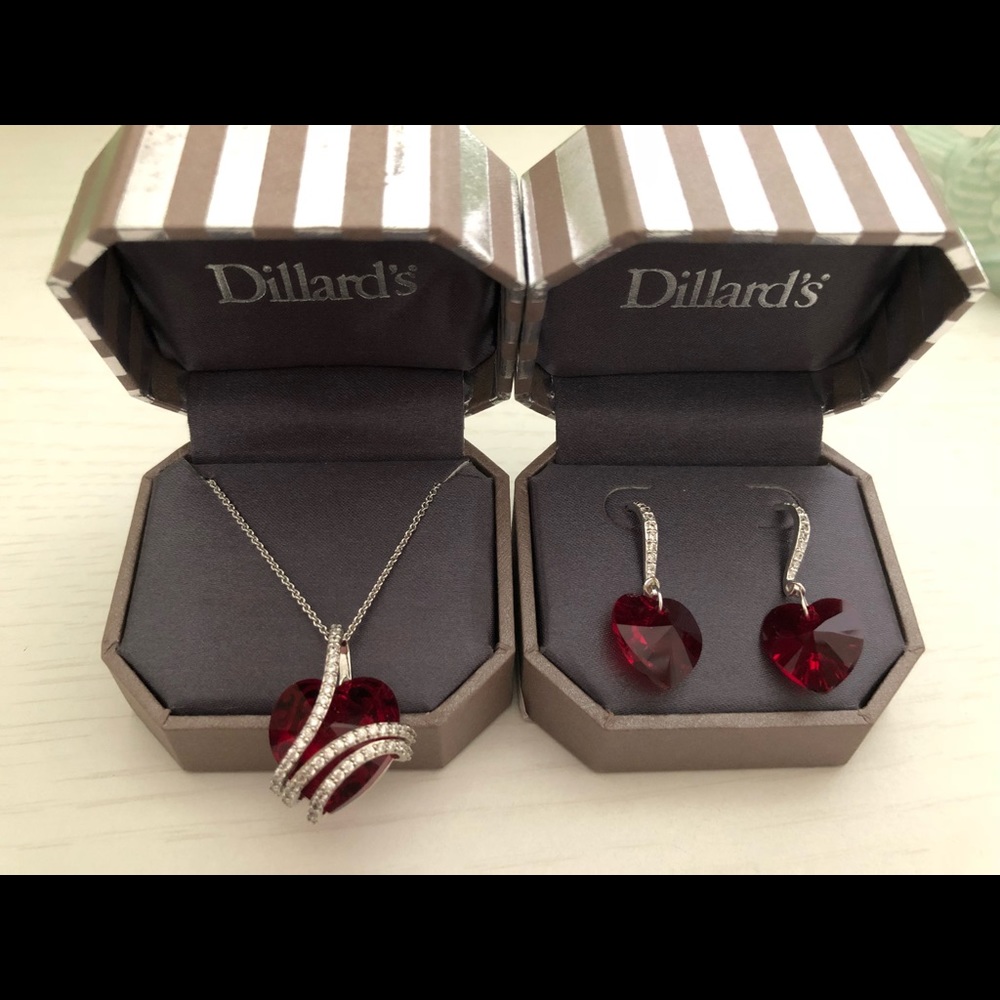 🛑SOLD🛑Heart Necklace/Earring Set